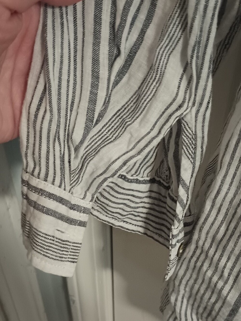 C&C California Black & White Striped Linen Top - Picture 7 of 7